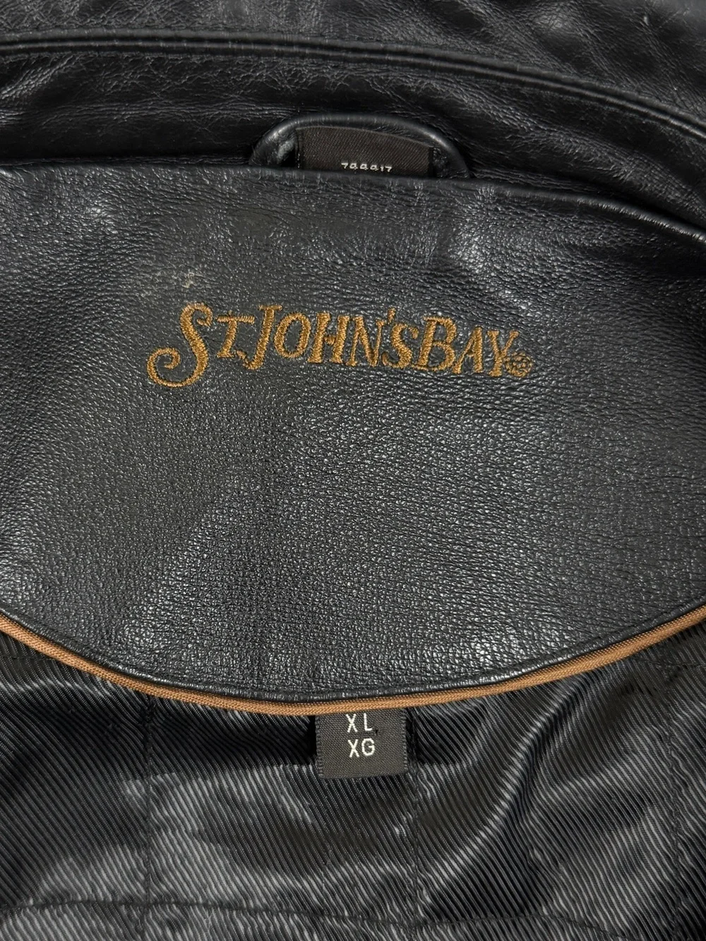 Vintage St John’s Bay Black Genuine Leather Full Zip Bomber Jacket Men’s XL 90s
